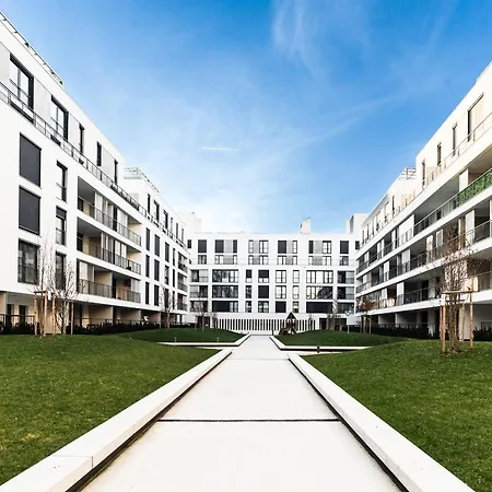 Monochrome Urban Hoodie Διαμέρισμα Λιουμπλιάνα